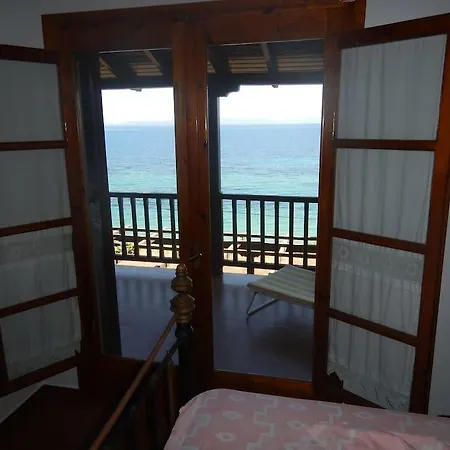 Holiday home Sangue Blu Beachfront