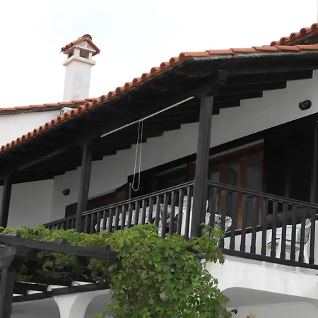 Sangue Blu Beachfront * Ágios Nikólaos