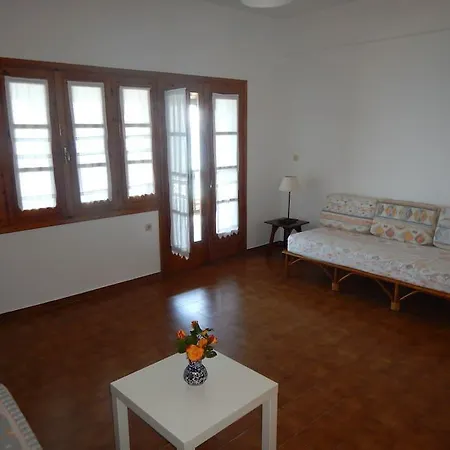 Sangue Blu Beachfront * Ágios Nikólaos