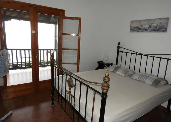 Sangue Blu Beachfront Holiday home