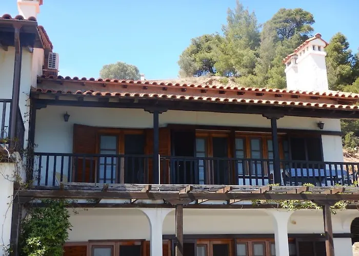 Sangue Blu Beachfront Holiday home *